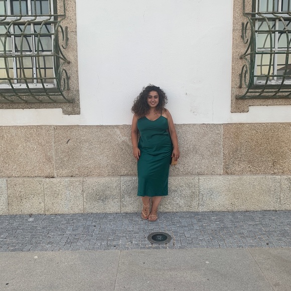 Meet your Posher, Natasha - Picture 1 of 1